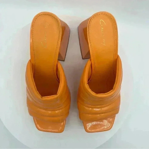 Circus NY Sandals | Marlie Platform – Citrus Orange | Size 6 - Picture 4 of 10